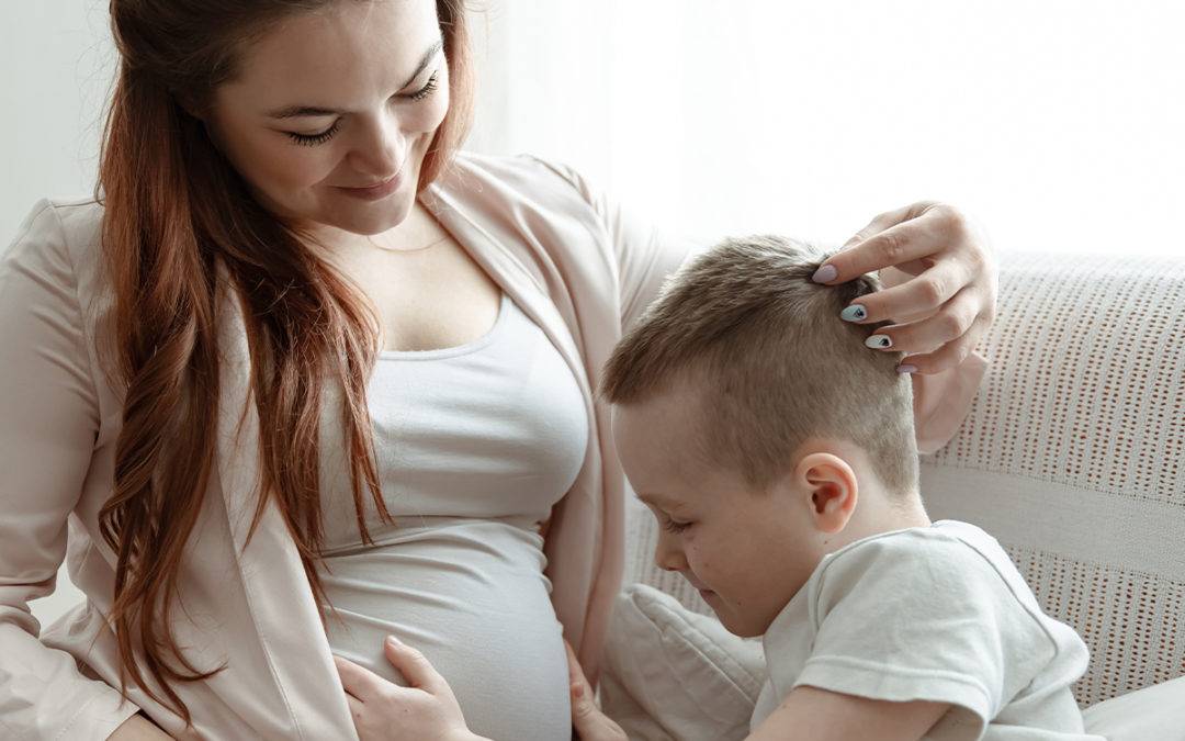 How to introduce a new sibling to your child