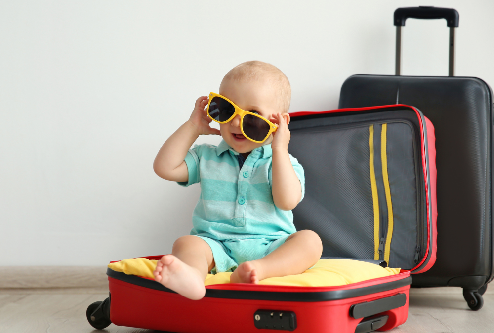 Tiny Traveller Tips: Navigating the SA Festive Frenzy with Finesse!